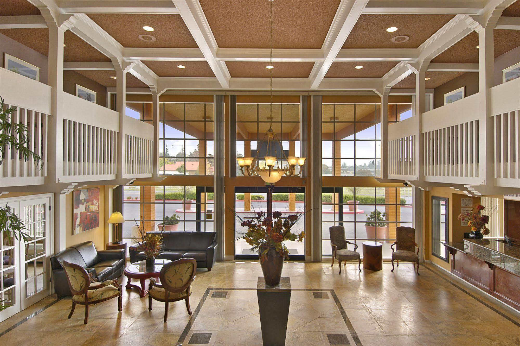 Courtyard Inn North Highlands Bagian luar foto